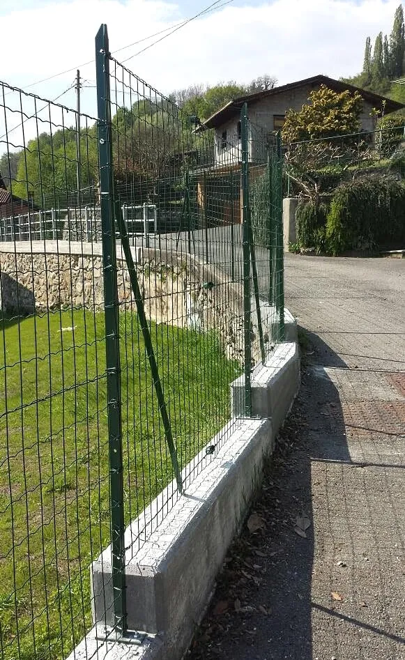 Fenceshop.eu rete elettrosaldata plastificata verde per recinzione 25 m