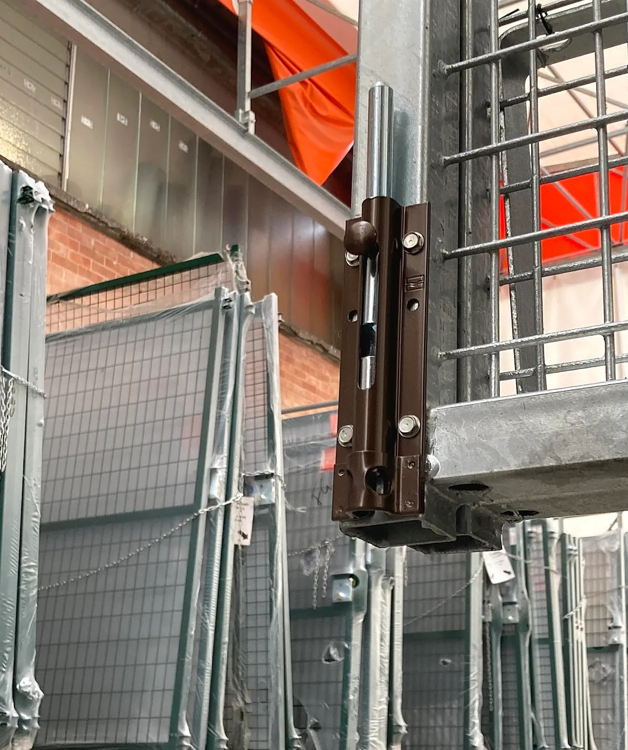 Fenceshop.eu catenaccio per cancelli in acciaio bronzato 210 mm con lucchetto