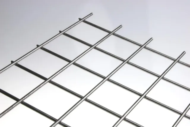 Fenceshop Pannello Rete Elettrosaldata 50x50 Filo 4 mm Ferro Grezzo