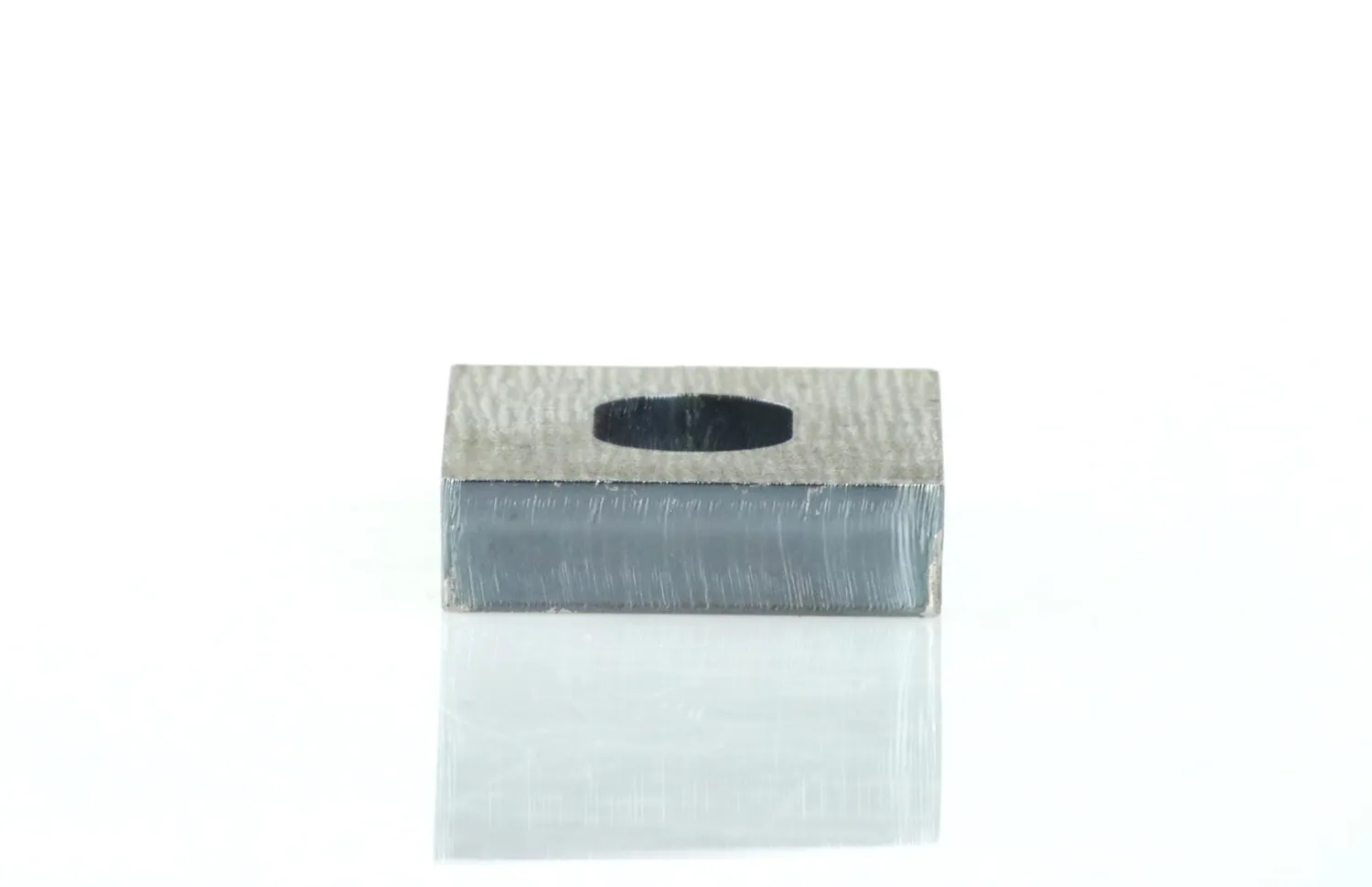 Fenceshop.eu Staffa 40x30 mm ferro grezzo con asola 20x12 mm