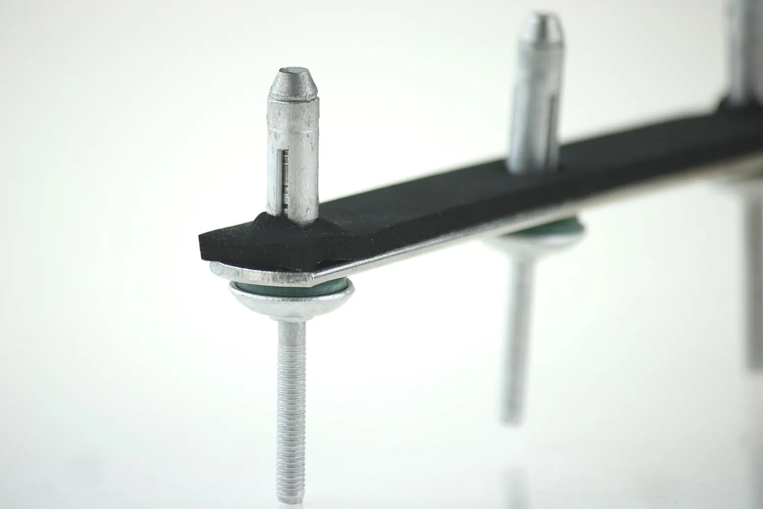 Fenceshop.eu Guarnizione adesiva EPDM 142x19 mm 10 pezzi tetti